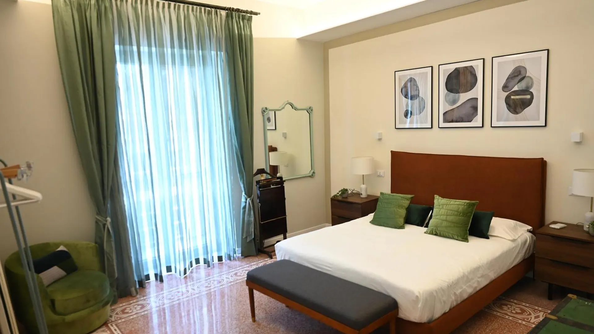 Luxury Cathedral Apartments 巴勒莫