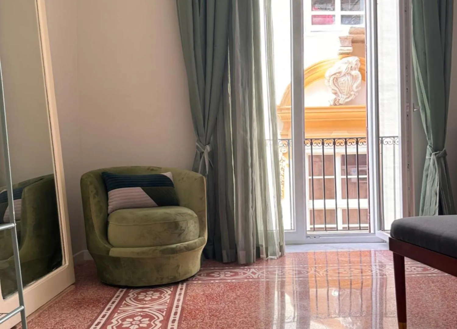 Luxury Cathedral Apartments Palermo Italy